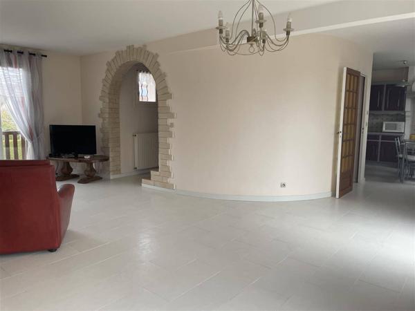 Maison Pontault Combault 6 pièce(s) 103 m2