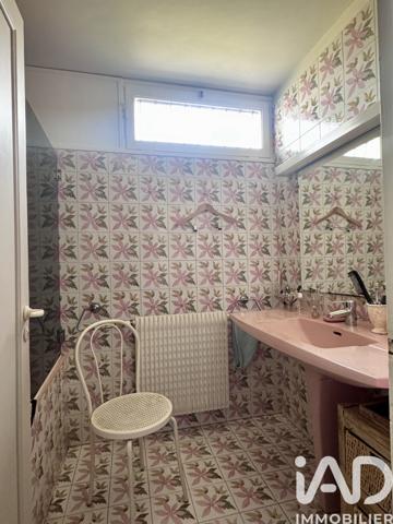 Maison à vendre 8 pièces 150 m² Monts