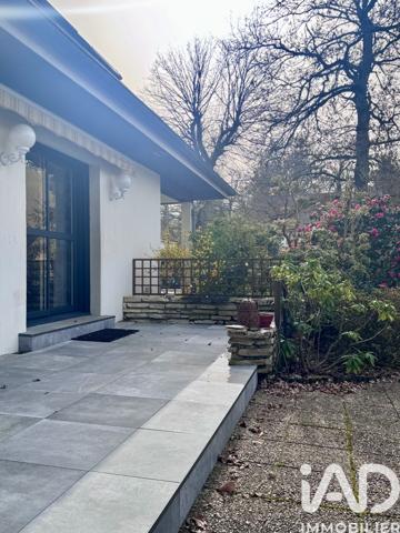 Maison à vendre 8 pièces 150 m² Monts