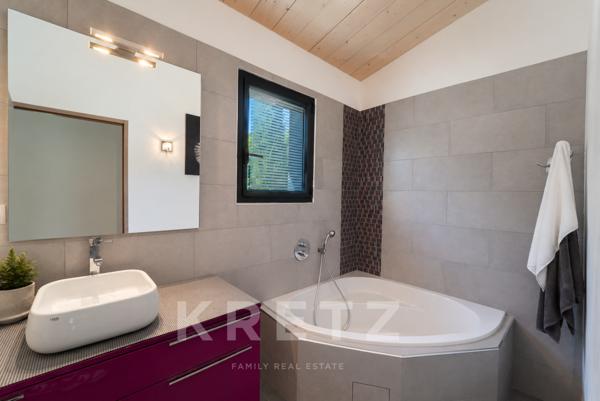 Aix-en-Provence – Luynes | Villa contemporaine d’architecte avec piscine