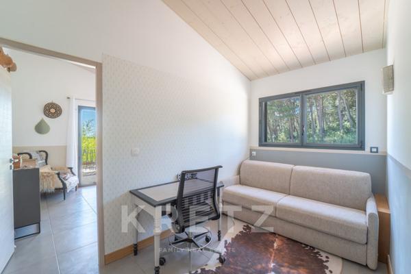 Aix-en-Provence – Luynes | Villa contemporaine d’architecte avec piscine