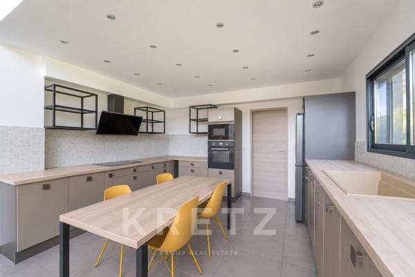Aix-en-Provence – Luynes | Villa contemporaine d’architecte avec piscine