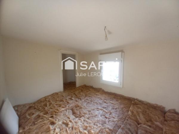 Maison de bourg pleine de potentiel – 59 m² – Centre-ville