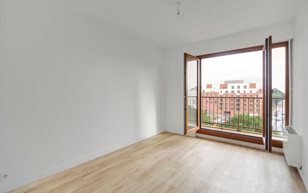 Appartement à vendre    5 pièces • 107,60 m2 Toulouse