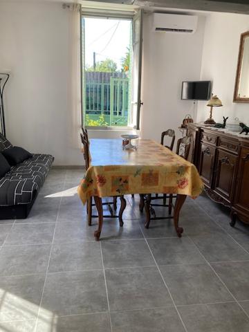 Maison Tarascon 2 pièce(s) 40 m2 proche école IFOA TOUT CONFORT
