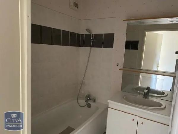 Appartement à louer 2 pièces 45.47m²