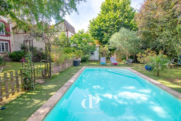 Beaumont-de-Lomagne (82500) Maison de Maître avec un potentiel exceptionnel