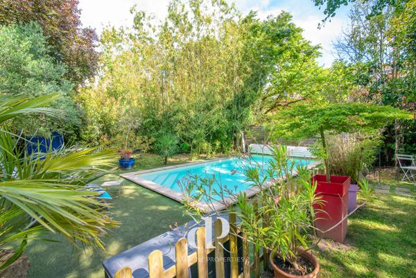 Beaumont-de-Lomagne (82500) Maison de Maître avec un potentiel exceptionnel