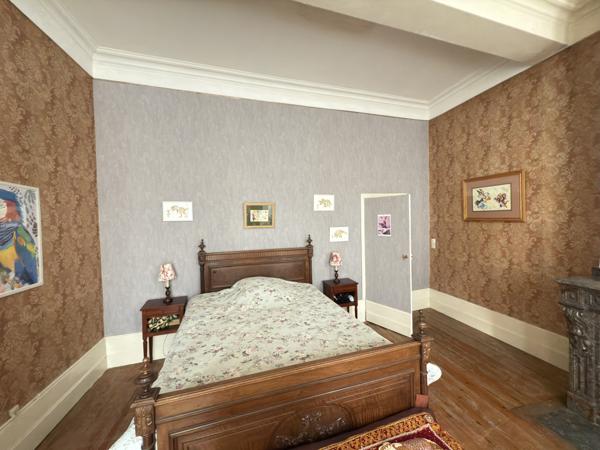 Beaumont-de-Lomagne (82500) Maison de Maître avec un potentiel exceptionnel