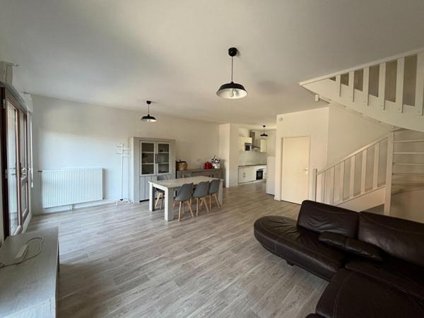 A LOUER : T5 à LILLE • LILLE SUD • 1 890 € CC • Réf. 68042929642