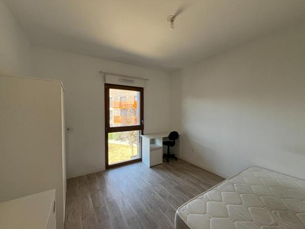 A LOUER : T5 à LILLE • LILLE SUD • 1 890 € CC • Réf. 68042929642