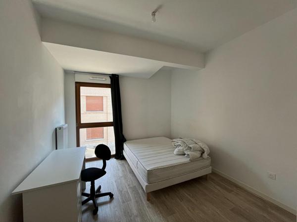 A LOUER : T5 à LILLE • LILLE SUD • 1 890 € CC • Réf. 68042929642