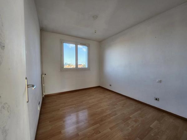 Montesson Village - 3 Pièces - Grand Balcon