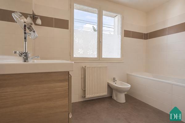 Maison familiale 5 chambres avec jardin, dépendances – Nantes Saint-Félix - La Perverie (44300)