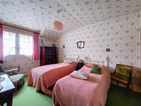 Maison individuelle à vendre à Condes en Haute-Marne (52000), ref : VM1100-52001