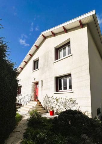 Maison 6 pièces 122 m² ANGOULEME - 16000