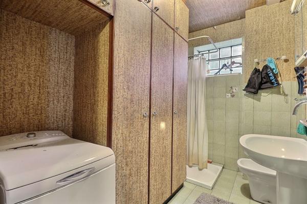 Maison individuelle 7 pièces, jardin, sous-sol Maisons-Laffitte Centre !