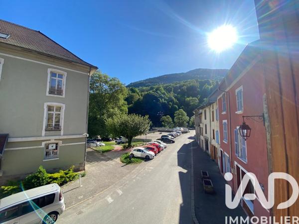 Location appartement 3 pièces 65 m² Allevard