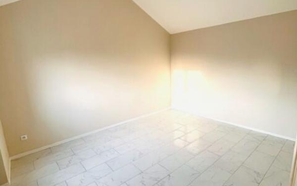 Appartement à louer    3 pièces •  Neuilly-Plaisance