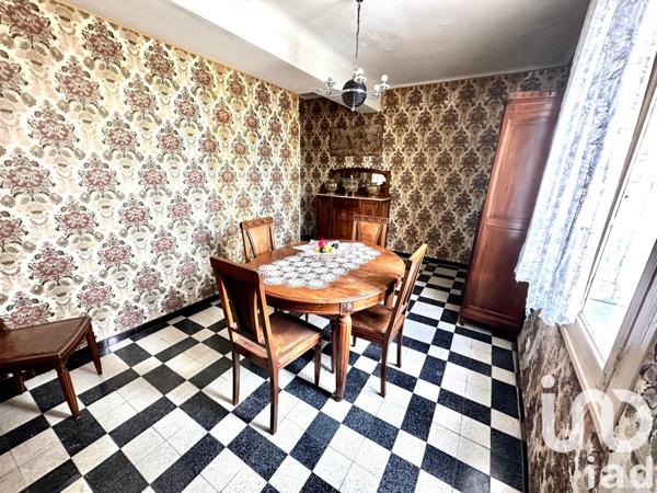 Maison à vendre 6 pièces 147 m² Saint-Paul-de-Fenouillet