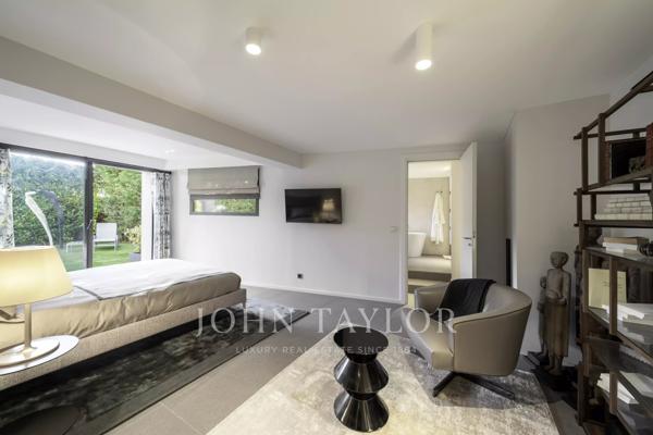 Villa contemporaine d’exception avec vue mer panoramique – Cannes Eden