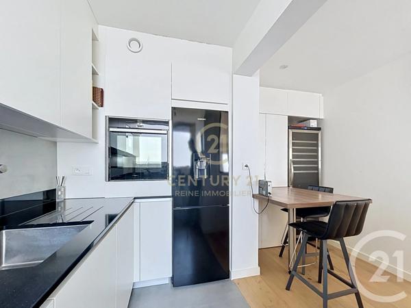 Appartement F5 à vendre  5 pièces - 107,60 m 2   RENNES  - 35