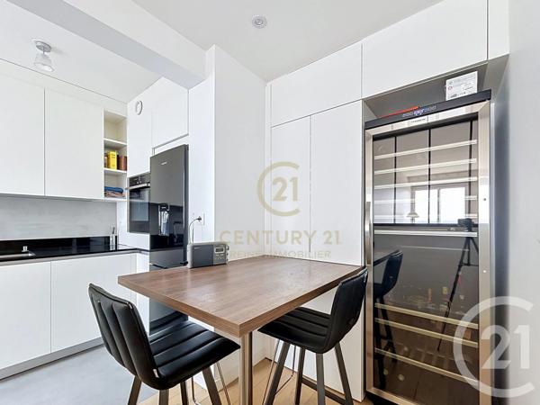 Appartement F5 à vendre  5 pièces - 107,60 m 2   RENNES  - 35