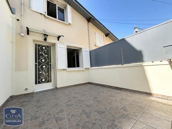 Appartement à louer 3 pièces 42.24m² Vitry-sur-Seine (94400)