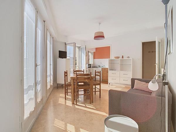Appartement coquet de type 2 meublé avec vue sur l'Odet ! BAIL ETUDIANT 9-10 MOIS
