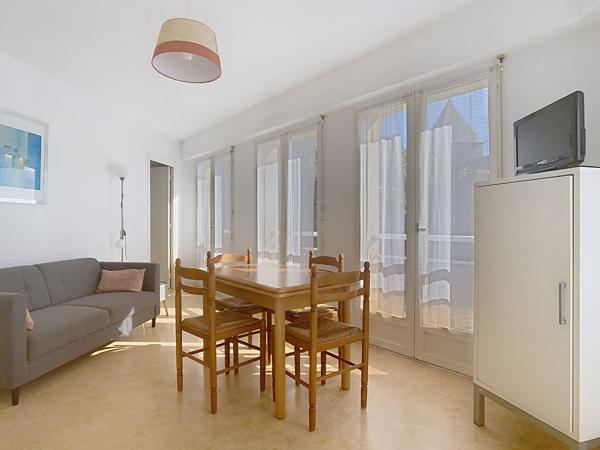 Appartement coquet de type 2 meublé avec vue sur l'Odet ! BAIL ETUDIANT 9-10 MOIS