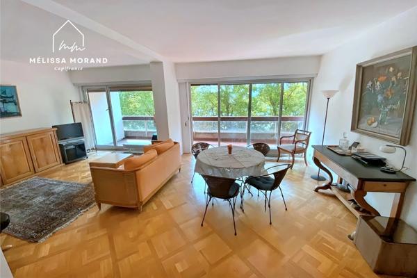 Appartement 101 m2 AVENUE D'ALBIGNY - VUE LAC - A REINVENTER