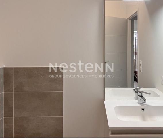 Appartement à vendre à Vannes 2 pièces 42 m2 quartier gare, résidence de 2024