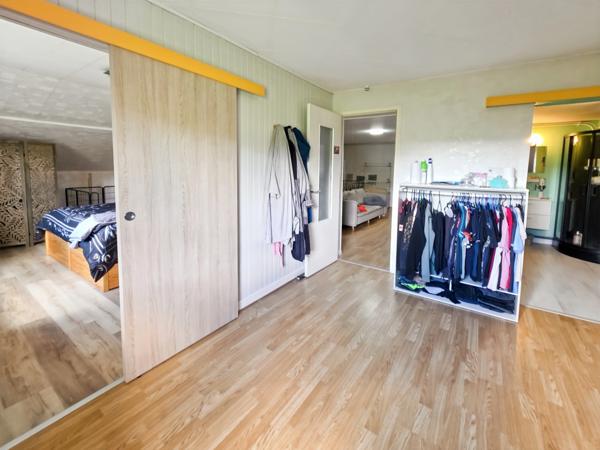 Maison familiale de 13 pièces avec appartement indépendant – 211 m² – Perrigny, proche Lons-le-Saunier