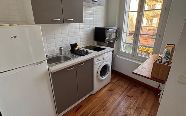 Appartement à louer    1 pièce •  Biot