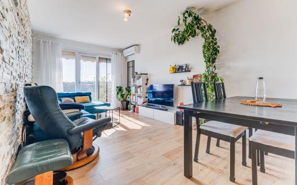 Appartement à vendre    3 pièces • 69 m2 Nice