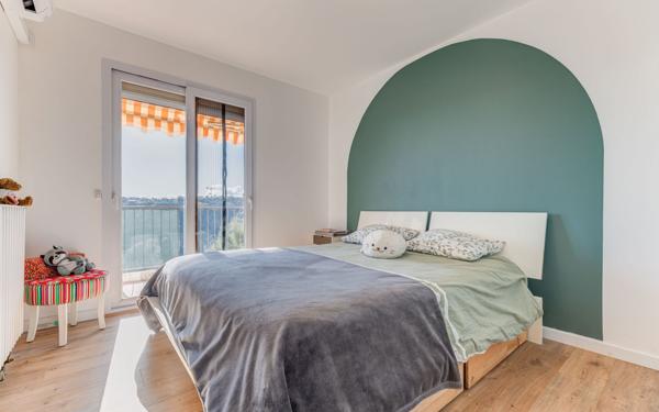 Appartement à vendre    3 pièces • 69 m2 Nice