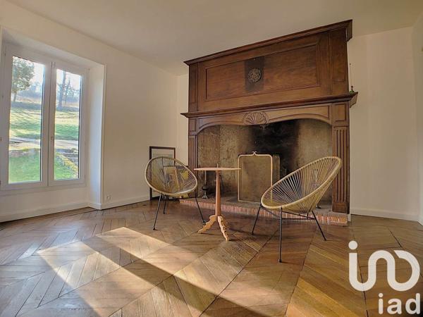 Maison à vendre 11 pièces 318 m² Saint-Pantaléon-de-Larche