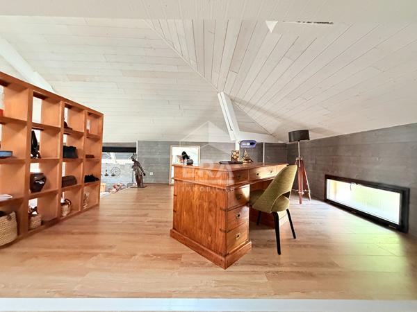 Loft et local professionnele - Gujan Mestras - 230 m2