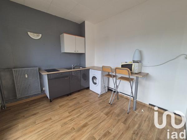 Appartement 1 pièce de 28 m² à Charleville-Mézières (08000)