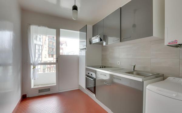 Appartement à vendre    2 pièces • 48,07 m2 Saint-Jean-de-Luz