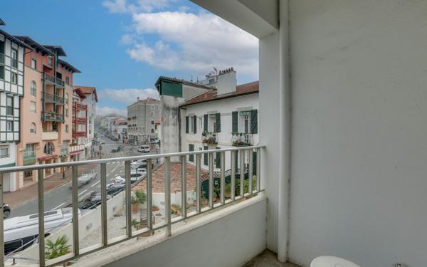 Appartement à vendre    2 pièces • 48,07 m2 Saint-Jean-de-Luz