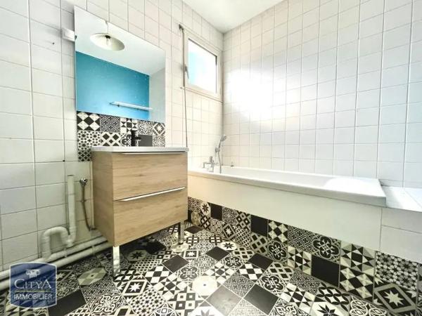 Appartement à louer 3 pièces 99.09m²