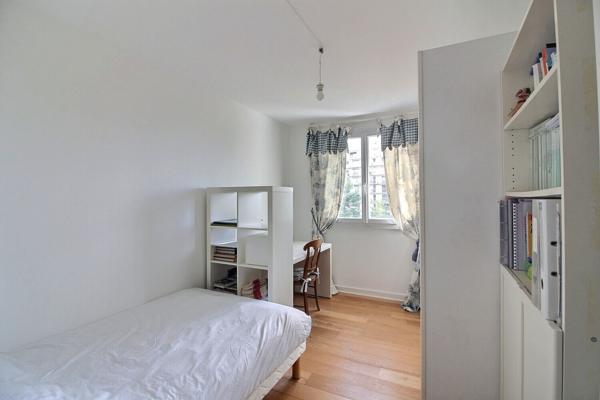 Appartement Saint-Cloud 4 pièces 75 m² + cave