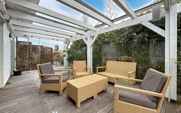 Maison à vendre    7 pièces • 315 m2 Anglet