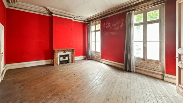 Hôtel particulier avec dépendance à vendre – Bergerac centre – 350 m² habitables