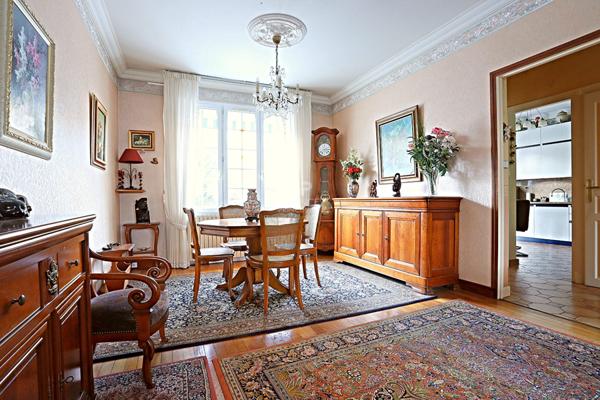 Maison Nanterre 5 pièce(s) 100m2 €595 000 ** - Référence 15191