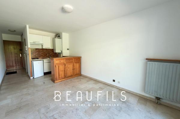 Studio 24 m² avec balcon, garage et parking – Montpellier Hôpitaux-Facultés