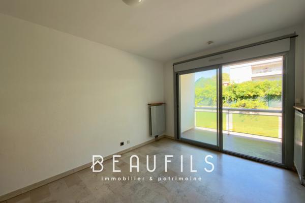 Studio 24 m² avec balcon, garage et parking – Montpellier Hôpitaux-Facultés