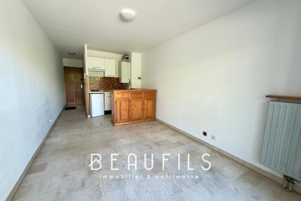 Studio 24 m² avec balcon, garage et parking – Montpellier Hôpitaux-Facultés
