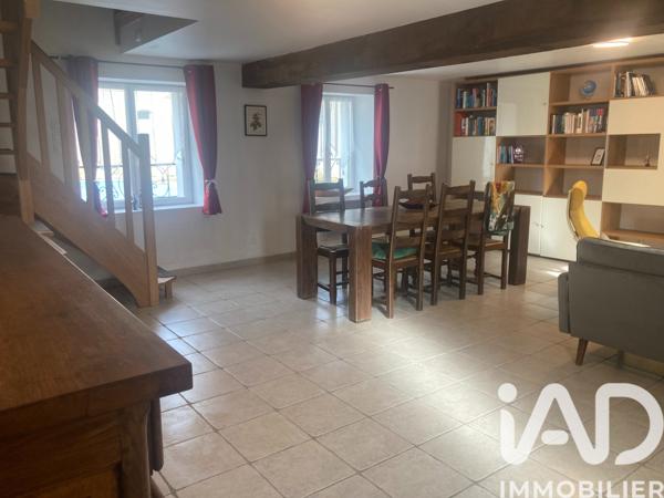 Maison à vendre 13 pièces 327 m² Fléré-la-Rivière